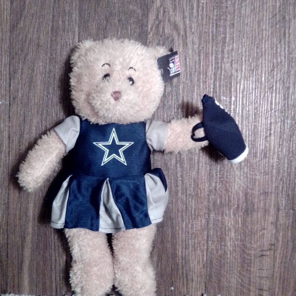 Dallas Cowboys Cheerleader Light Brown Teddy Bear NWOT.